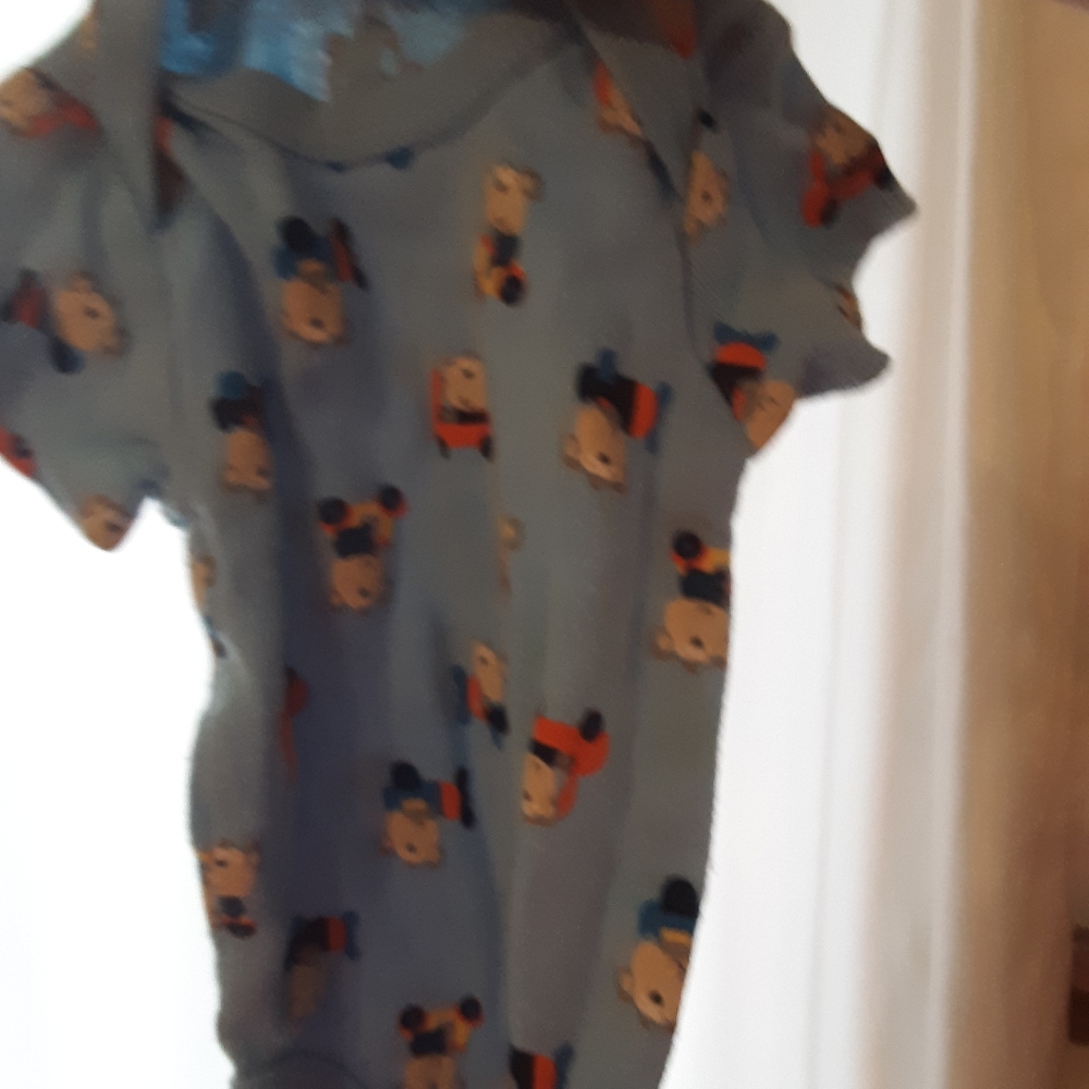 Baby clothes